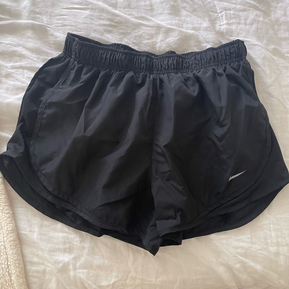 Brand new Nike dry fit running shorts size large in black